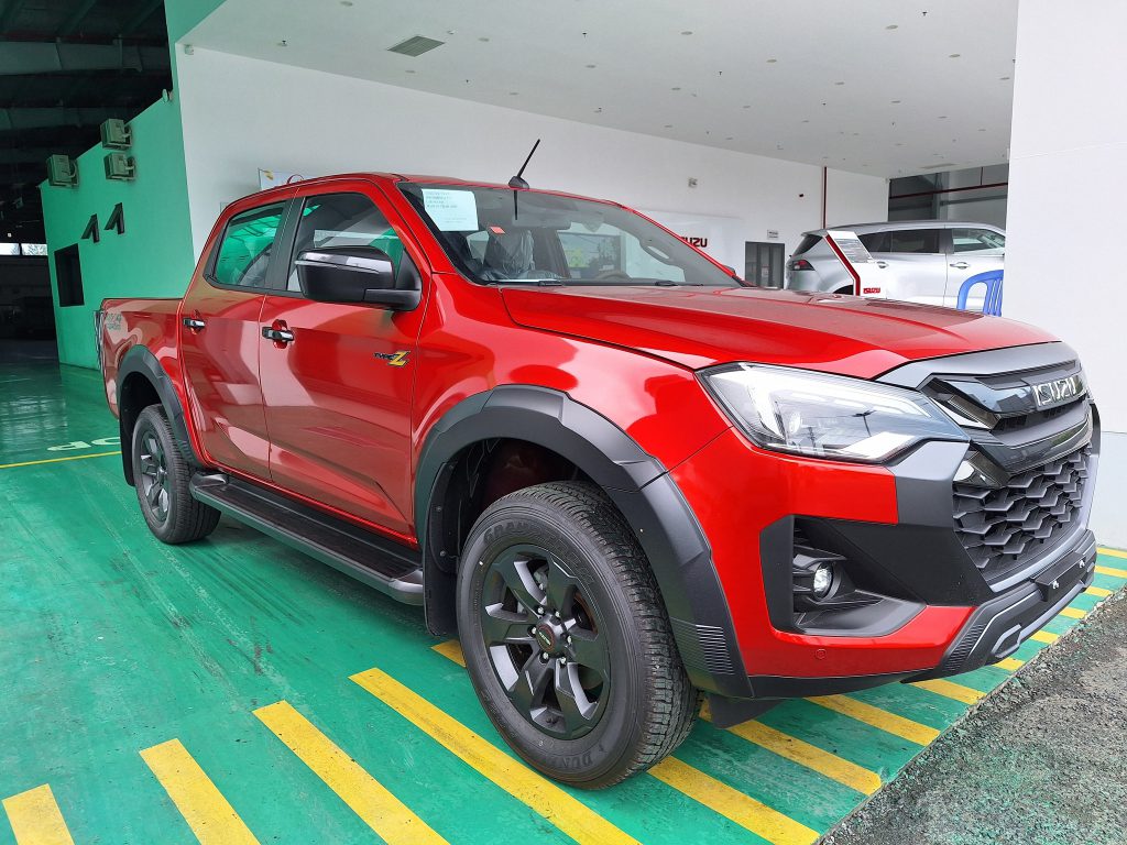 Giá xe Dmax 2025