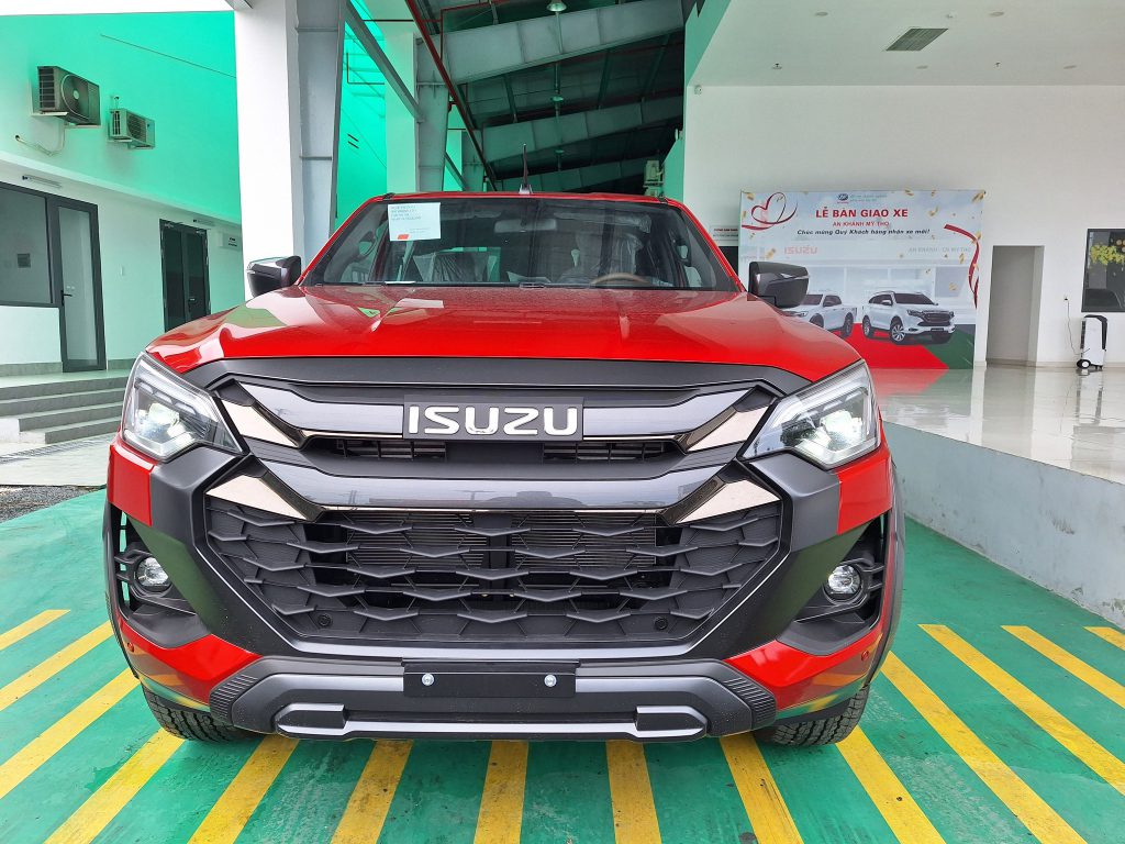 ISUZU Dmax 2025